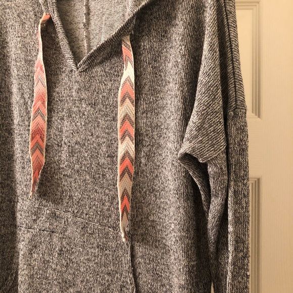 Light Weight Sweater - Picture 3 of 5